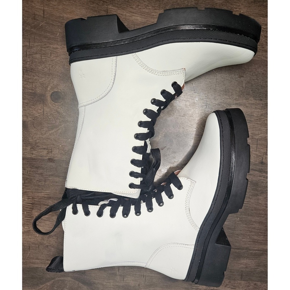 Frye Chloe‎ White Combat Boots Lug Lace up zip Biker Leather size 8 - Picture 5 of 10